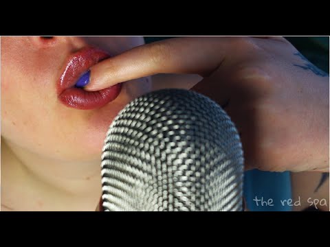 asmr lipgloss kisses, spit painting and mouth sounds