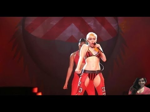 Miley Cyrus Performs In Underwear After Missing Costume Change Concert Performance- review