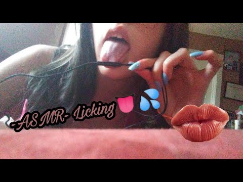 -ASMR- Licking The Mic👅😻💦