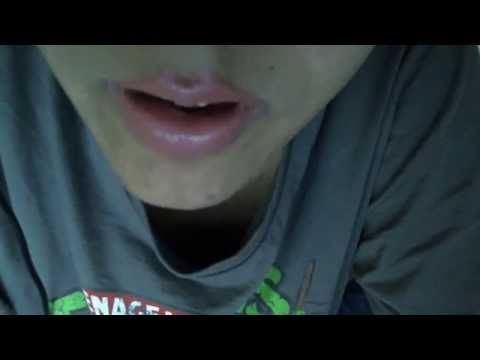 asmr video: Whispering Close Up Gum chewing blowing bubbles
