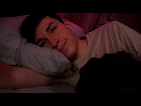 Boyfriend joins you in bed & helps you fall asleep asmr