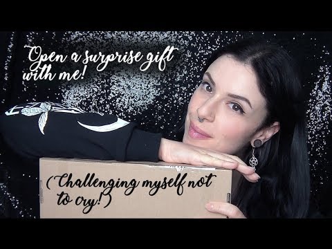 Open a surprise gift with me (challenging myself not to cry)! 😳 (eng)