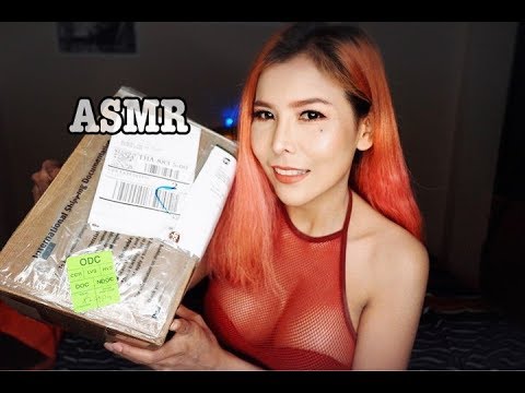 ASMR ไทย🇹🇭 Unboxing อะไรอยู่ข้างในกล่องนี้? (Thai/Eng Sub) 📦❤️