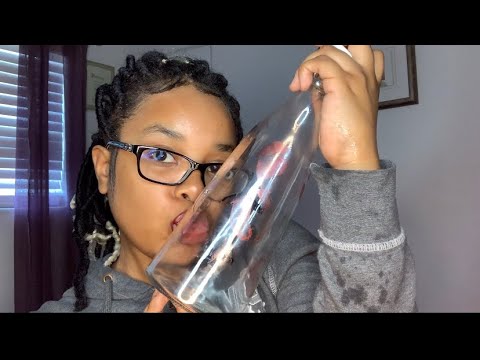ASMR// KISSING GLASS ( GIGANTIC BOTTLE) ft BUBBLE GUM , TAPPING SOUNDssss 🤪✨{REQUESTED}