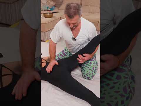 Сhiropractic adjustment and stretching for Maria #chiropractic