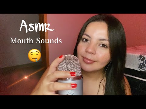 Asmr - Mouth Sounds / Hand Movements 🤤