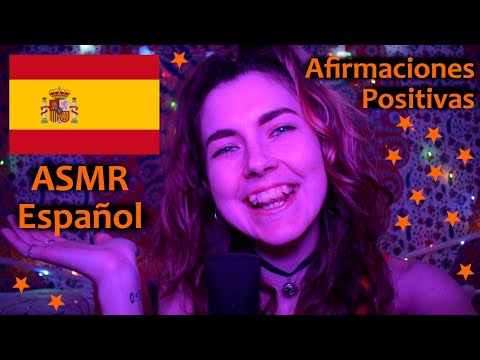 ASMR Español: English Girl Tries Spanish ASMR - Afirmaciones Positivas [Whispered] [Hand Movements]