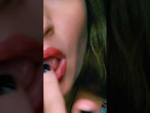 ASMR| licking , sucking finger (patreon PREVIEW)