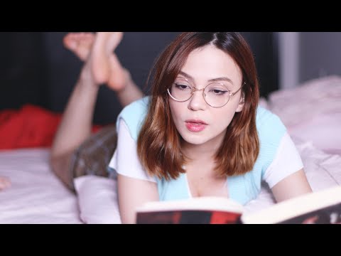 distracted reading ... 📚 ASMR
