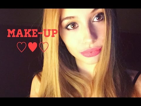 ASMR Close Up Show And Tell | Whispers & Relax (ITA)