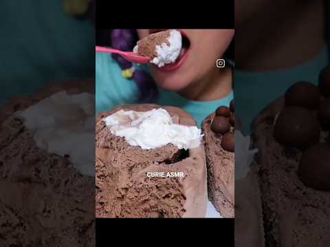 chewy Chocolate Fudge Brownie Ice Cream #asmr #shorts #brownie 쫀뜩 브라우니 아이스크림