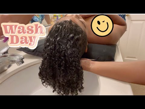 ASMR| WASHING CURLY HAIR + SCALP MASSAGE { NO TALKING }