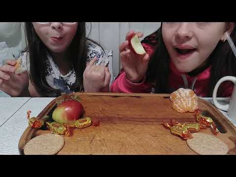 ASMR RASE eating with my friend