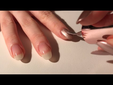 [ASMR] Whispering while Painting my Nails