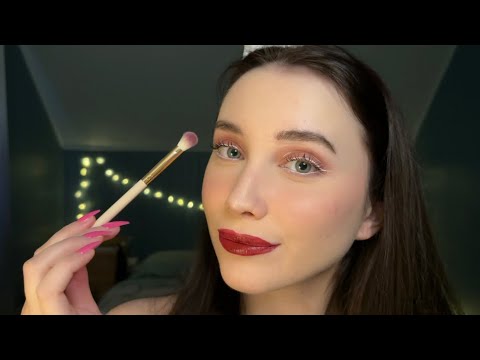 ASMR 🎅🏼 GRWM Trying to Do a Cute Holiday Makeup Look 💄