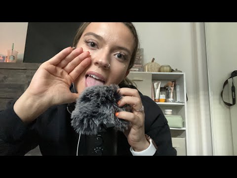 ASMR| TONGUE SWIRLING AND MOUTH SOUNDS- FLUFFY MIC SCRATCHING