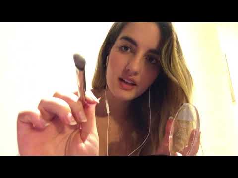 ASMR -Tu amiga te maquilla (makeup roleplay)