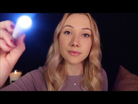 ASMR Doing Your Makeup w/ Lights (crazy light triggers)