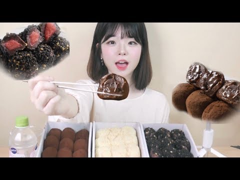 [한국어ASMR] 쫜득한 카카오모찌,꿀돼지 떡,바닐라 떡 이팅사운드 와 수다│Mochi (Rice cake) Eating Sounds 먹방 Mukbang(Eating show)