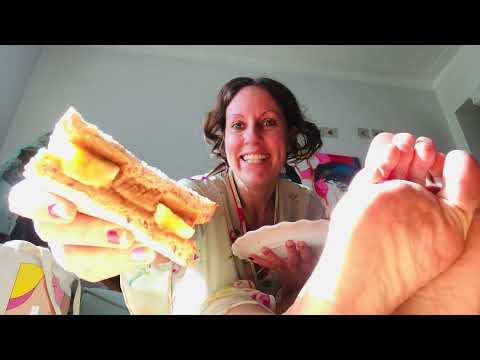 ASMR Barefoot morning & peanutbutter sandwich