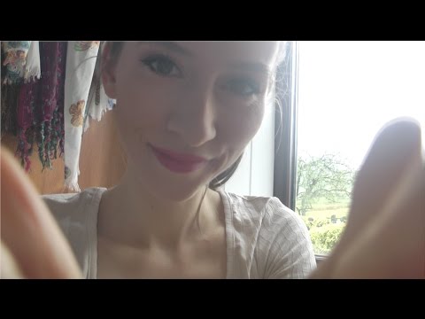 ASMR - Fast tapping and scratching (with burdz) :}