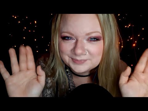 [ASMR] Different styles of mouth sounds and layered visuals 😍 (No Talking)