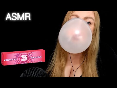 ASMR BUBBLE GUM Chewing and Blowing Bubbles ( NO TALKING)
