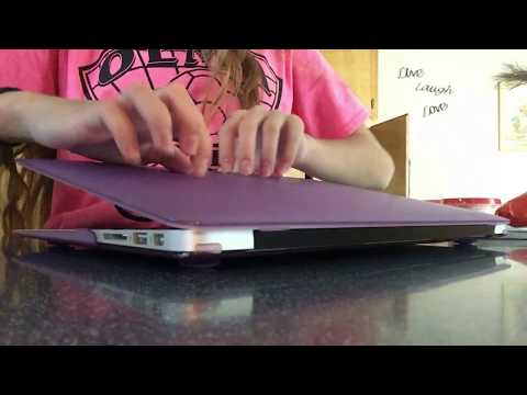 ASMR // fast tapping and typing on macbook and table