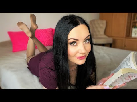 ASMR Reading You To Sleep📚 Girlfriend Roleplay✨ In The Pose