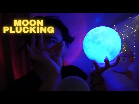 ASMR | 12 mins Moon plucking for sleep 💤 ( echo, inaudible , hand movements, light visuals)