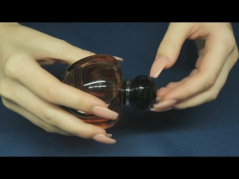 [ASMR] ENG: Making sounds with Beauty Products (Tapping, Scratching, etc)