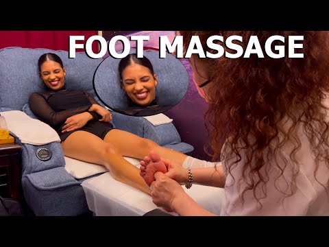 ASMR: Relaxing Professional CHINESE FOOT MASSAGE!