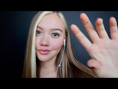 ASMR| MOUTH SOUNDS WITH THE FIVE FINGER TRIGGER