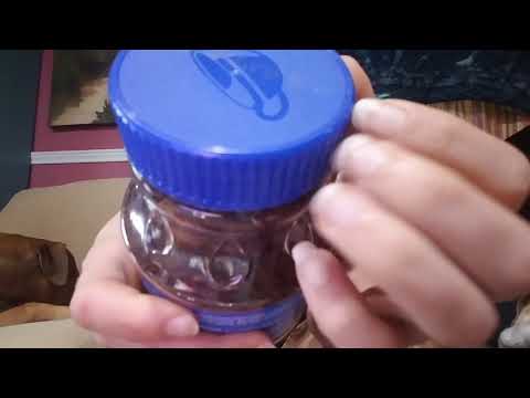 [Asmr]☕10 min of scratching & tapping plastic container.