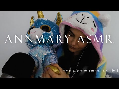 ASMR Soft Triggers * Scratching soft objects *