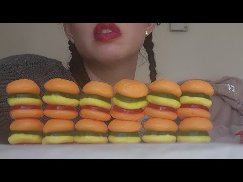 ASMR watch me Eat Gummi 🍔 Burgers