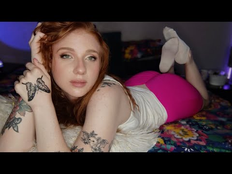 ASMR (on bed) ✨ Relax with me 🩷 (close-up whispers & more)