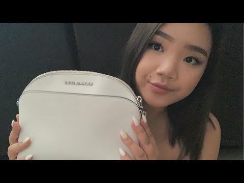 ASMR What's In My Purse?