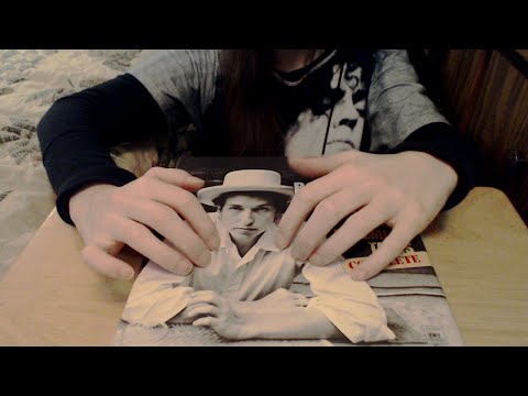 [ASMR] Soft-Spoken Unboxing/Showing "The Basement Tapes Complete" (Tapping, Page Turning)