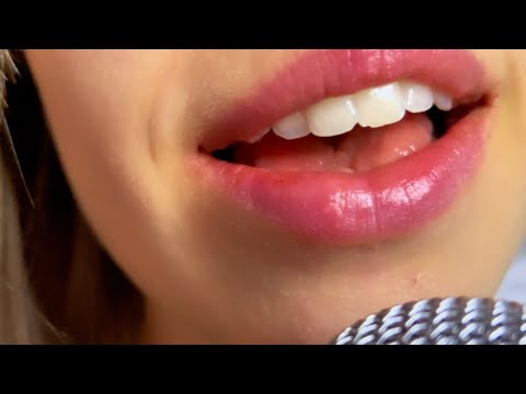 MOUTH CLOSE UP ASMR 💗 Soft Whispers in estonian, spanish and german 👄
