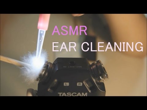 ASMR. Ear Cleaning w/ LED Light 불빛 솜털 귀청소 (no talking)(binaural)