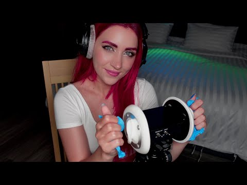 ASMR Gloves sounds visuals hand movements