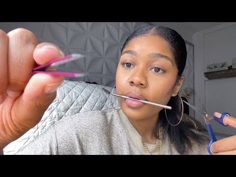 ASMR- Fast & Aggressive Eyebrow Plucking 😡🤏🏽 (PERSONAL ATTENTION, SPOOLIE NIBBLING, SCISSOR SOUNDS)✨