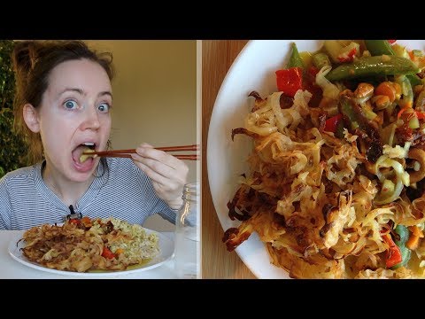 ASMR Whisper Eating Sounds | Spiralized Potatoe Fries & Curry Wok
