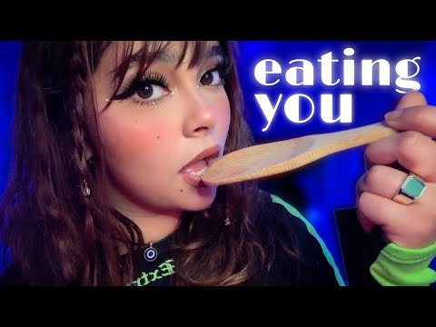 ASMR | Eating Your Face 🥄 (Wooden and Metal Spoon)