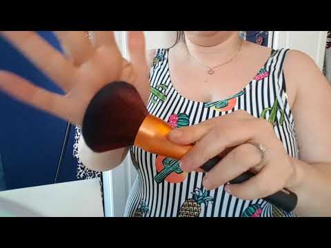 Asmr - Relaxing Calming Hand Movements and Brushing
