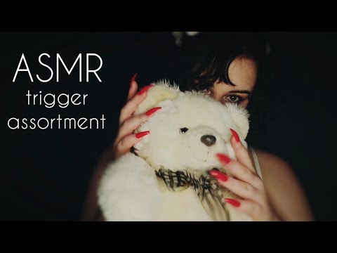 ASMR // Trigger Assortment (mostly tapping) 👏👂