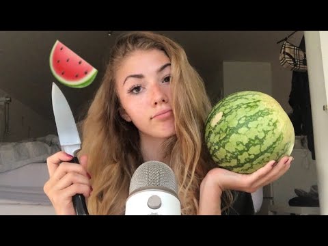 ASMR- Watermelon Sounds(German/Deutsch) Eating, Cutting