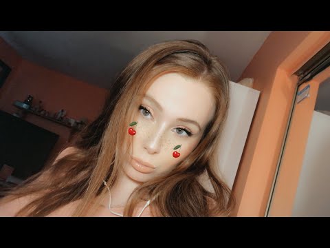 ASMR WHISPERING TO YOU IN A PRETEND LANGUAGE!! (INAUDIBLE UPCLOSE WHISPERS)