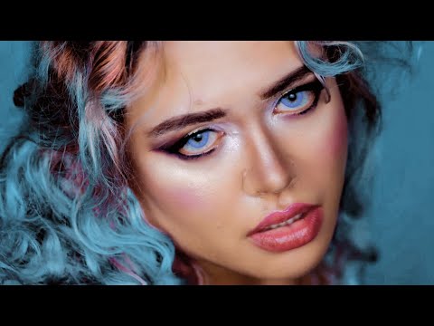 Hypnotized by Dominant Queen [Binaural soft spoken ASMR] [its just a roleplay 😌💤]